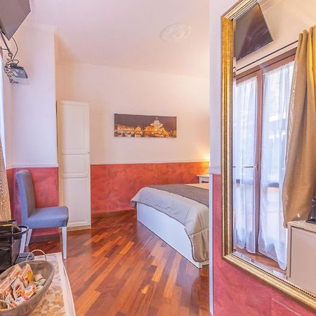Room In Bb - Camera Doppia In History House Roma Exterior foto